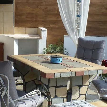 Maisonette 25M From The Sea Palaiontsiflikion Exterior photo