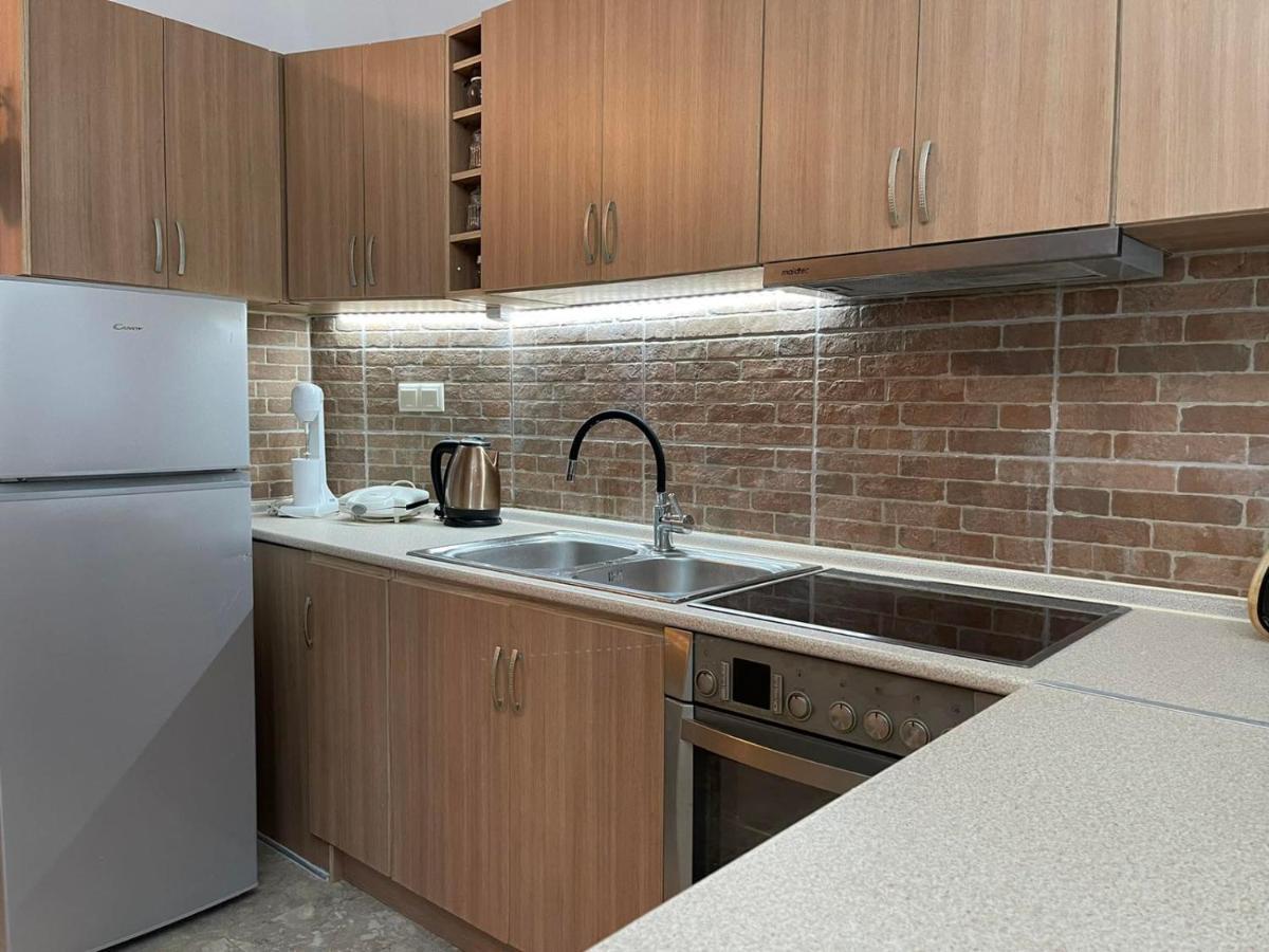 Maisonette 25m From The Sea