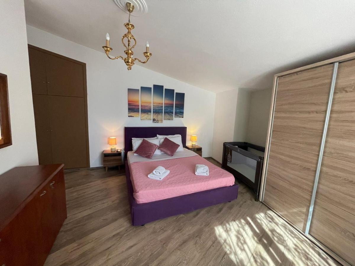 Maisonette 25m From The Sea